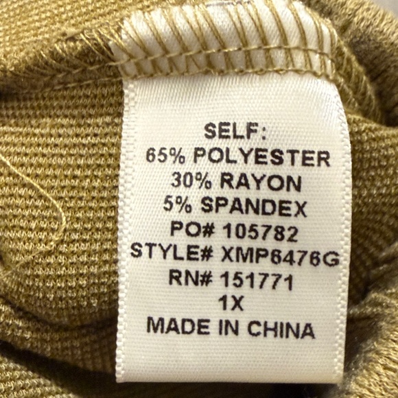 NWT Gilli women’s 1X twill wide leg soft flowy green wide leg cargo pants - Picture 4 of 4